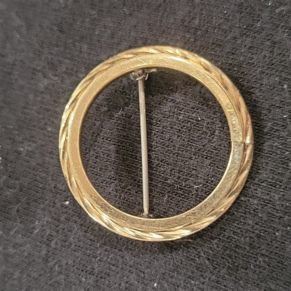 Shirt/hat/tie pin 12K gold